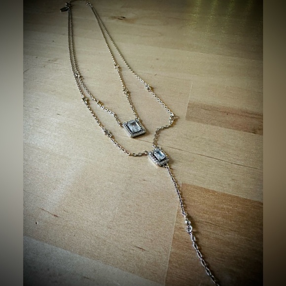 Express - NWOT Two Row Rhinestone Pendent Y Necklace - Picture 1 of 3